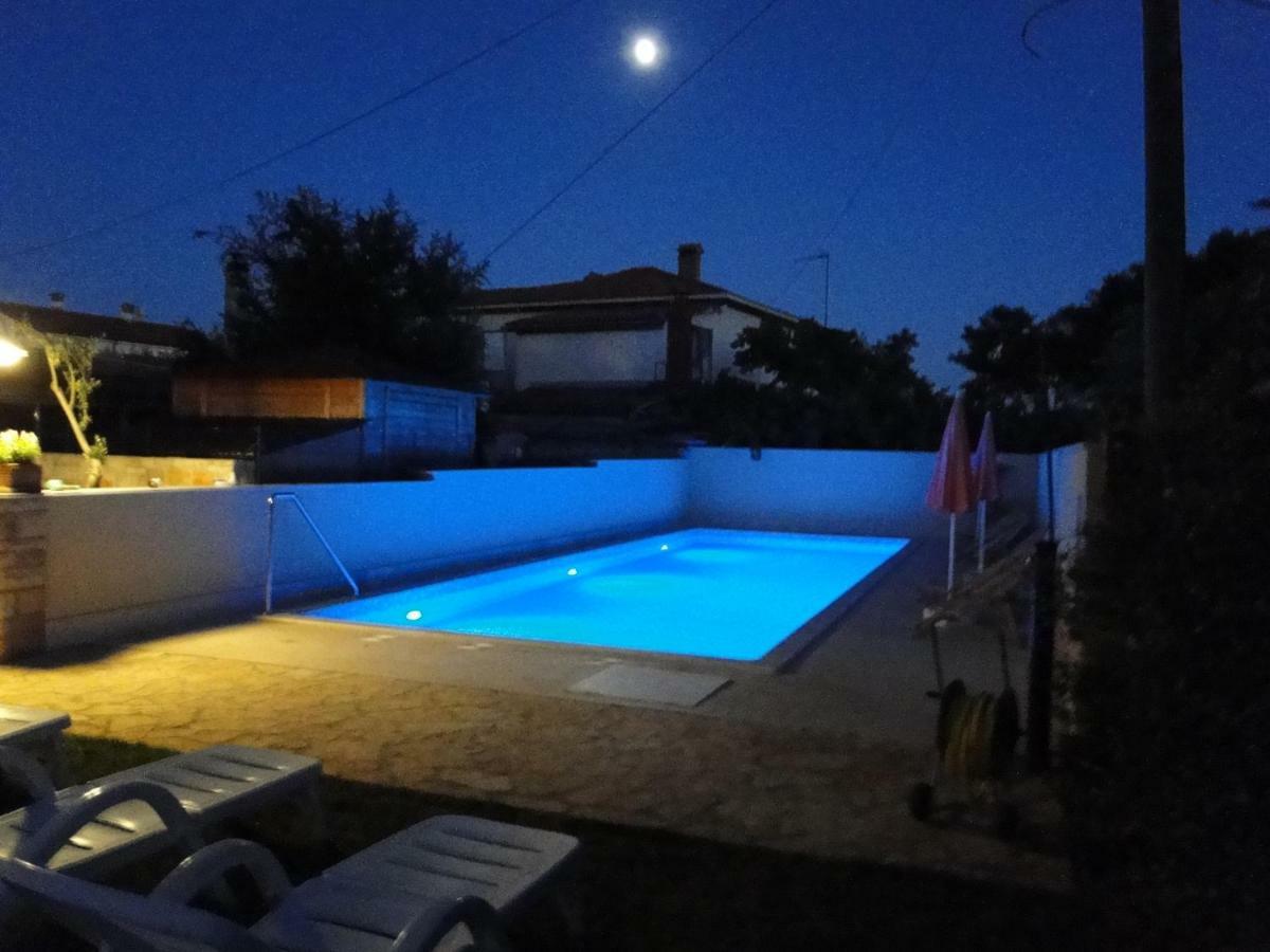 Apartment Pino Umag Bagian luar foto